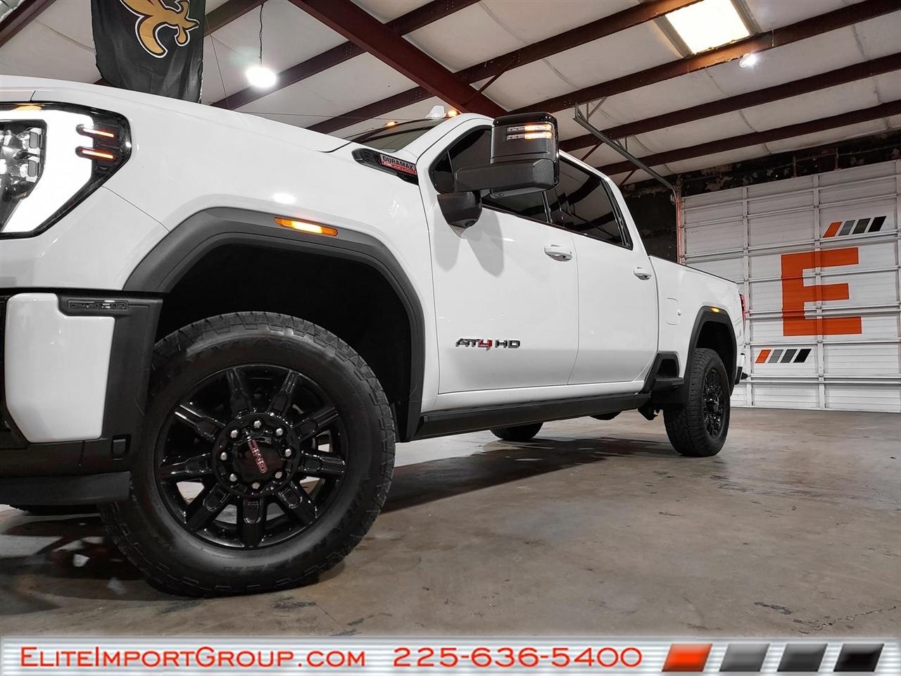 GMC Sierra 2500HD 4WD Crew Cab 159" AT4 2024