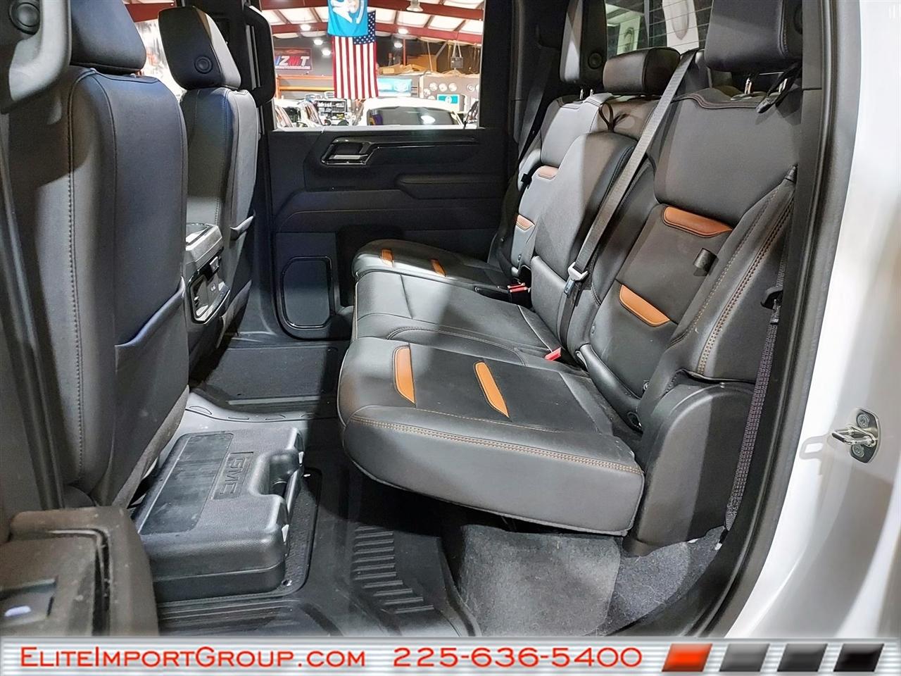 GMC Sierra 2500HD 4WD Crew Cab 159" AT4 2024