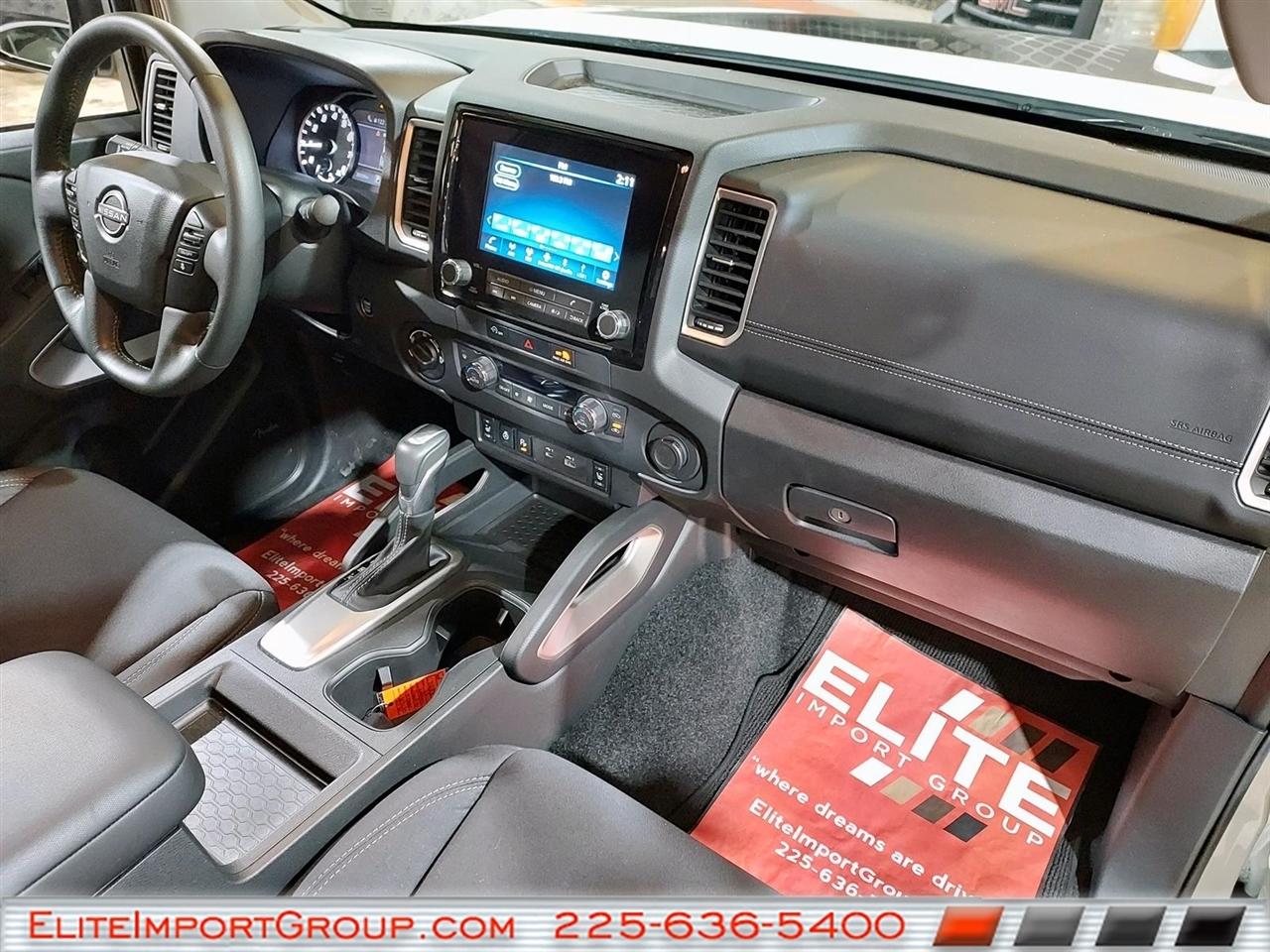 Nissan Frontier Crew Cab 4x4 SV 2024