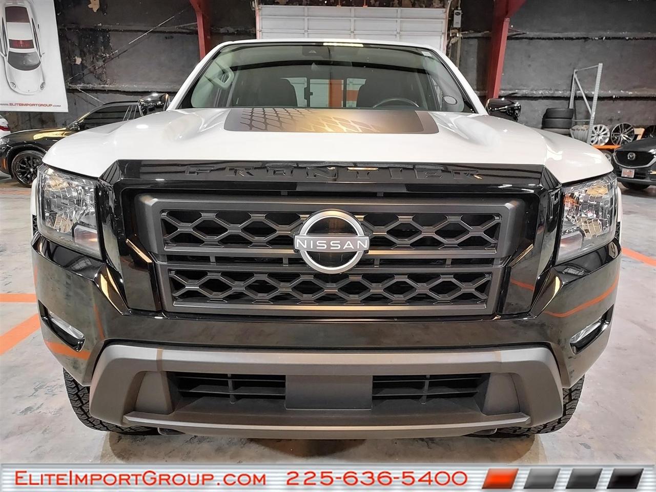 Nissan Frontier Crew Cab 4x4 SV 2024
