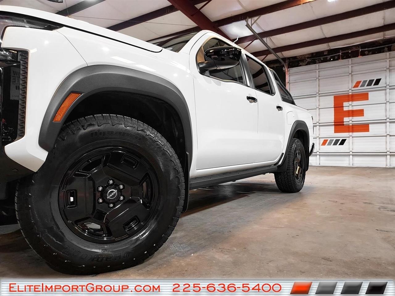 Nissan Frontier Crew Cab 4x4 SV 2024