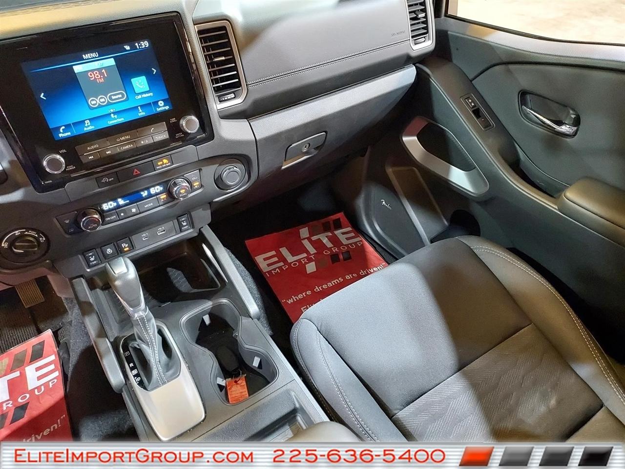 Nissan Frontier Crew Cab 4x4 SV 2024
