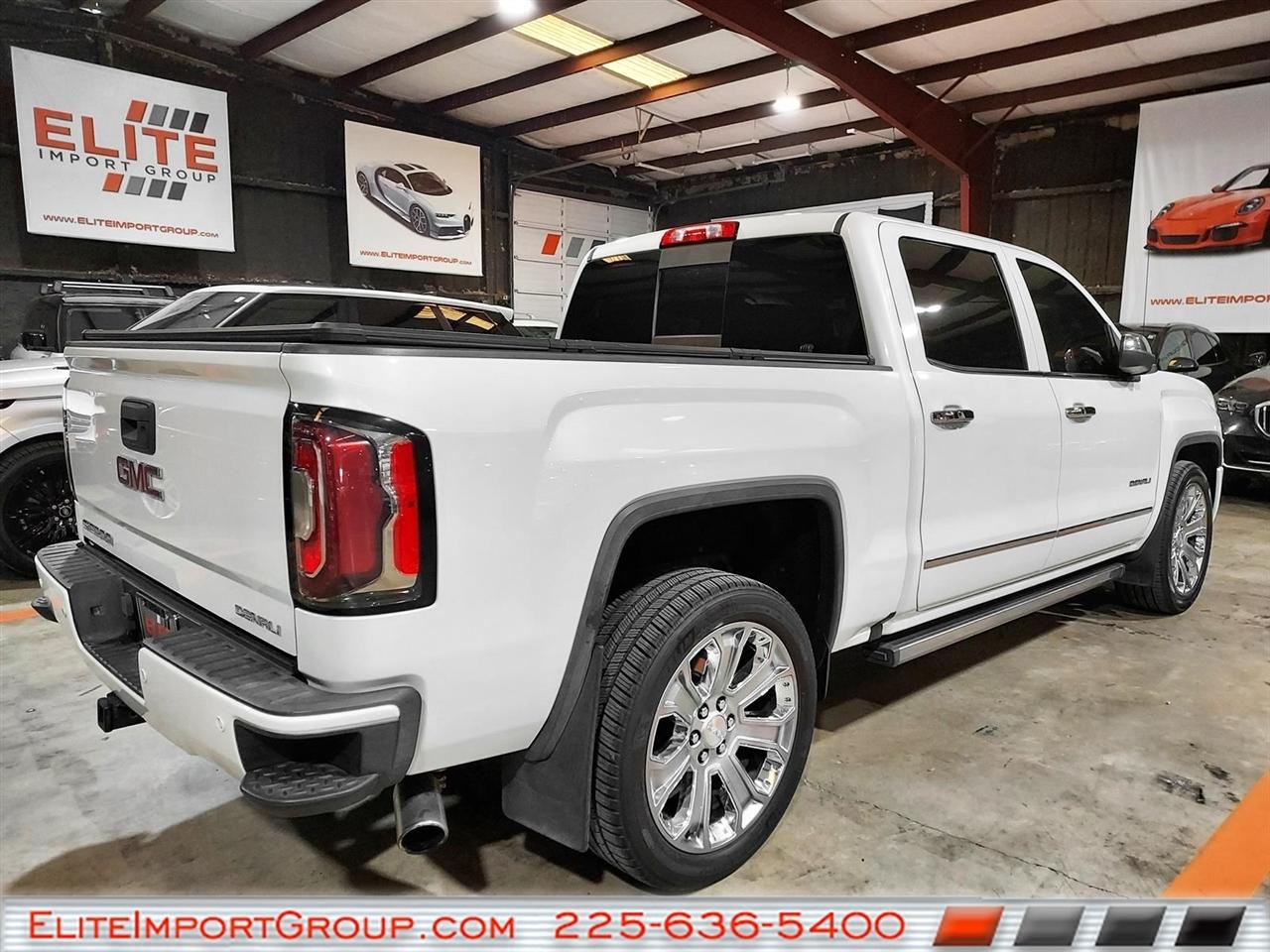 GMC Sierra 1500 4WD Crew Cab 143.5" Denali 2017