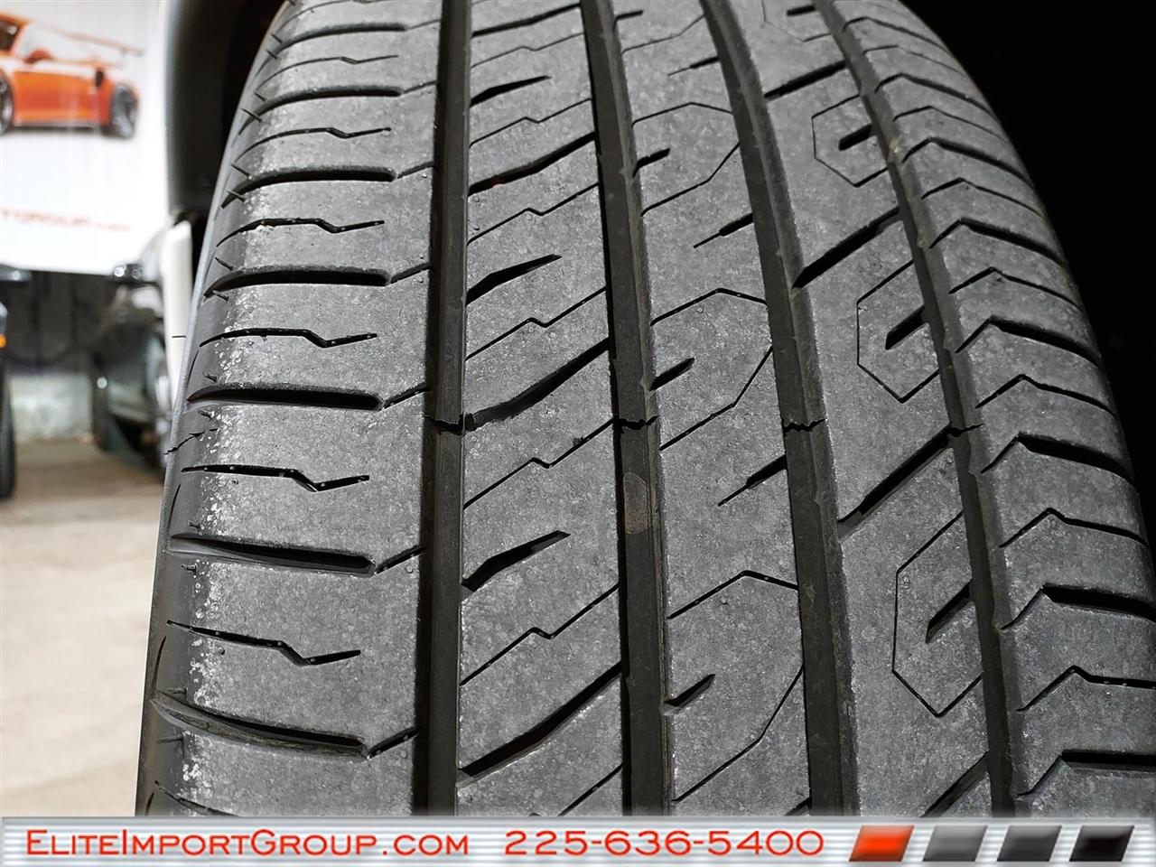 GMC Sierra 1500 4WD Crew Cab 143.5" Denali 2017