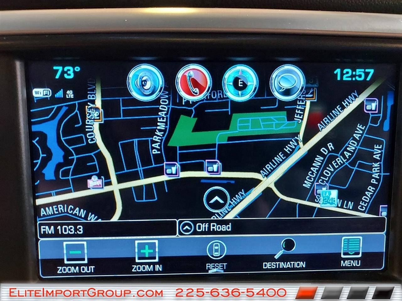 GMC Sierra 1500 4WD Crew Cab 143.5" Denali 2017