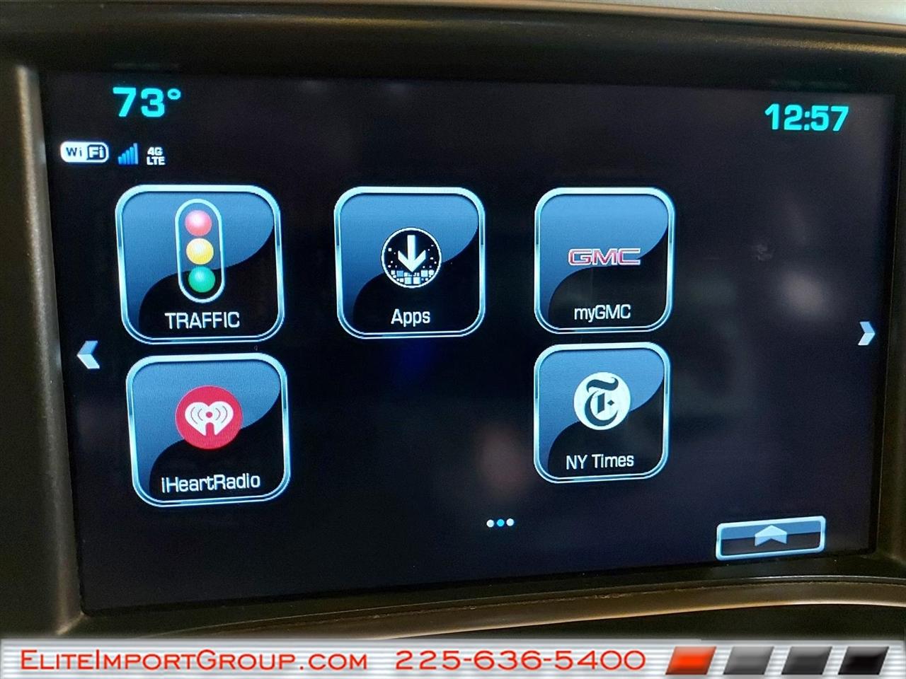 GMC Sierra 1500 4WD Crew Cab 143.5" Denali 2017