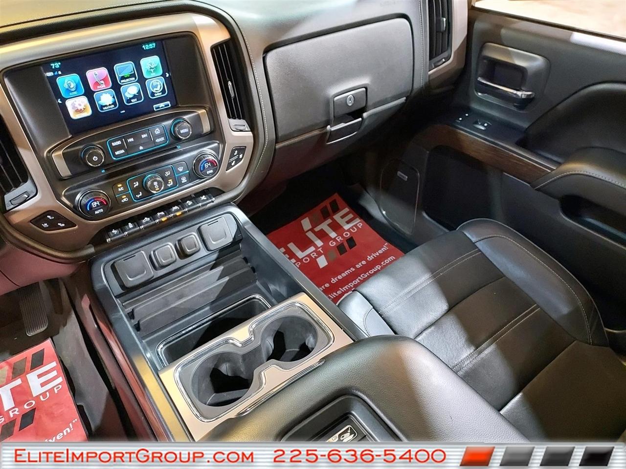 GMC Sierra 1500 4WD Crew Cab 143.5" Denali 2017