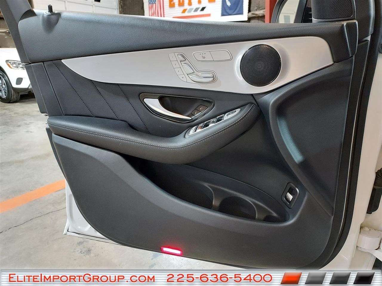 Mercedes-Benz GLC GLC 300 SUV 2021