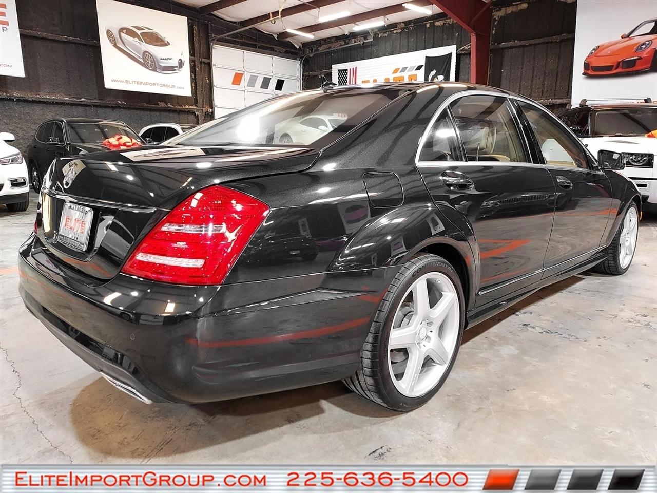 Mercedes-Benz S-Class 4dr Sdn S 550 RWD 2011