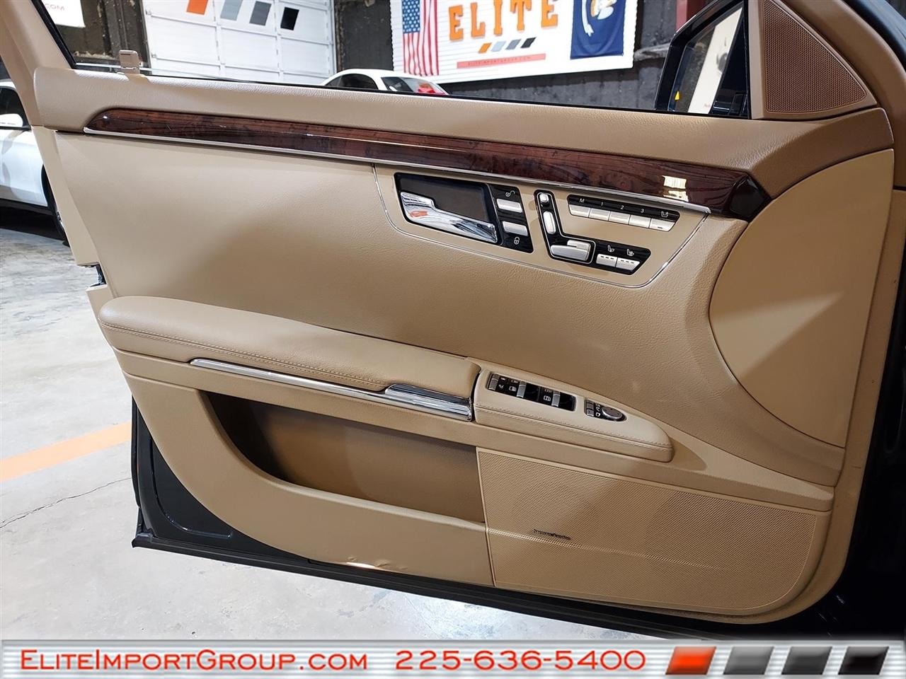 Mercedes-Benz S-Class 4dr Sdn S 550 RWD 2011