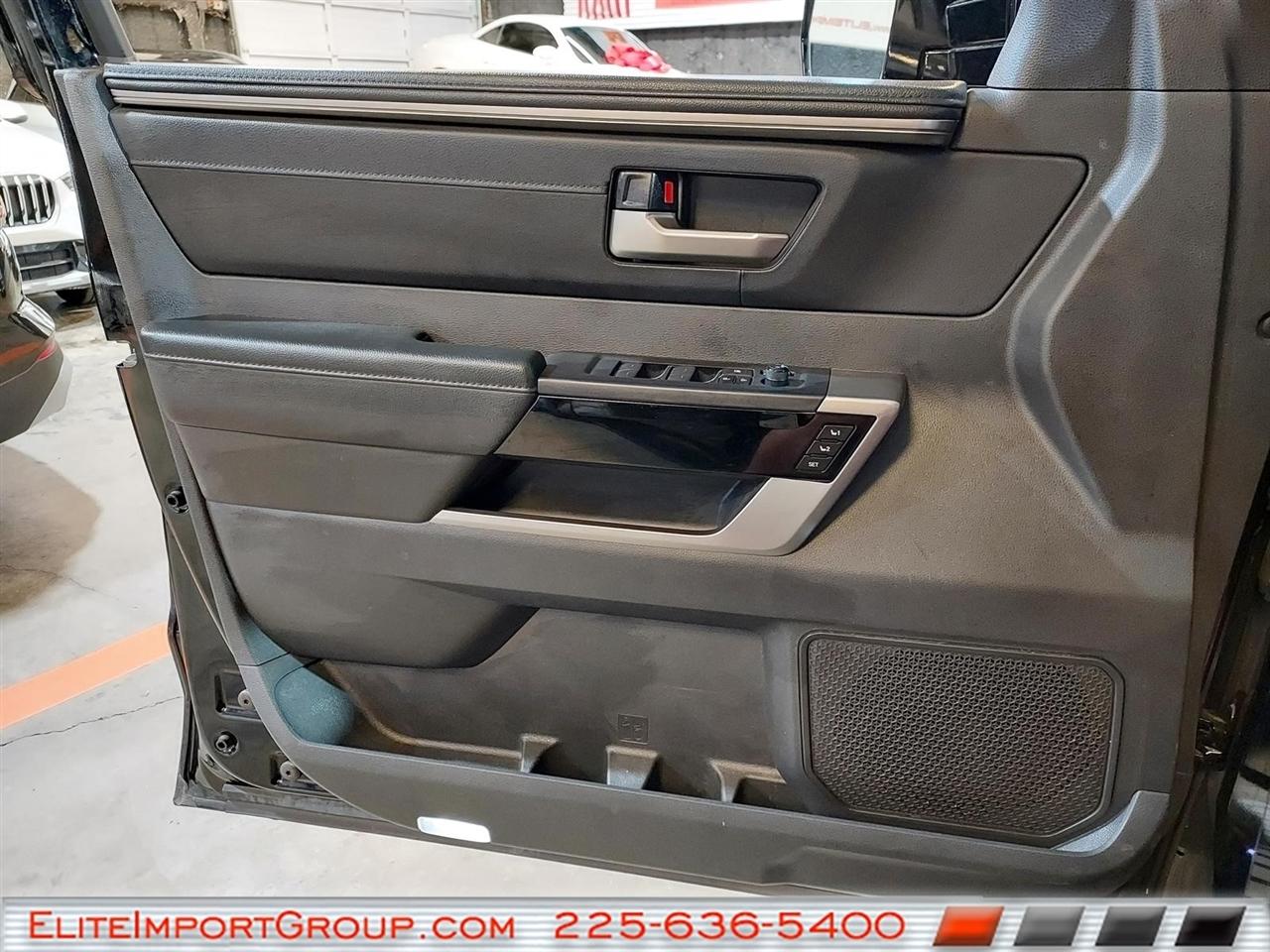 Toyota Tundra 4WD Limited CrewMax 5.5' Bed (Natl) 2024