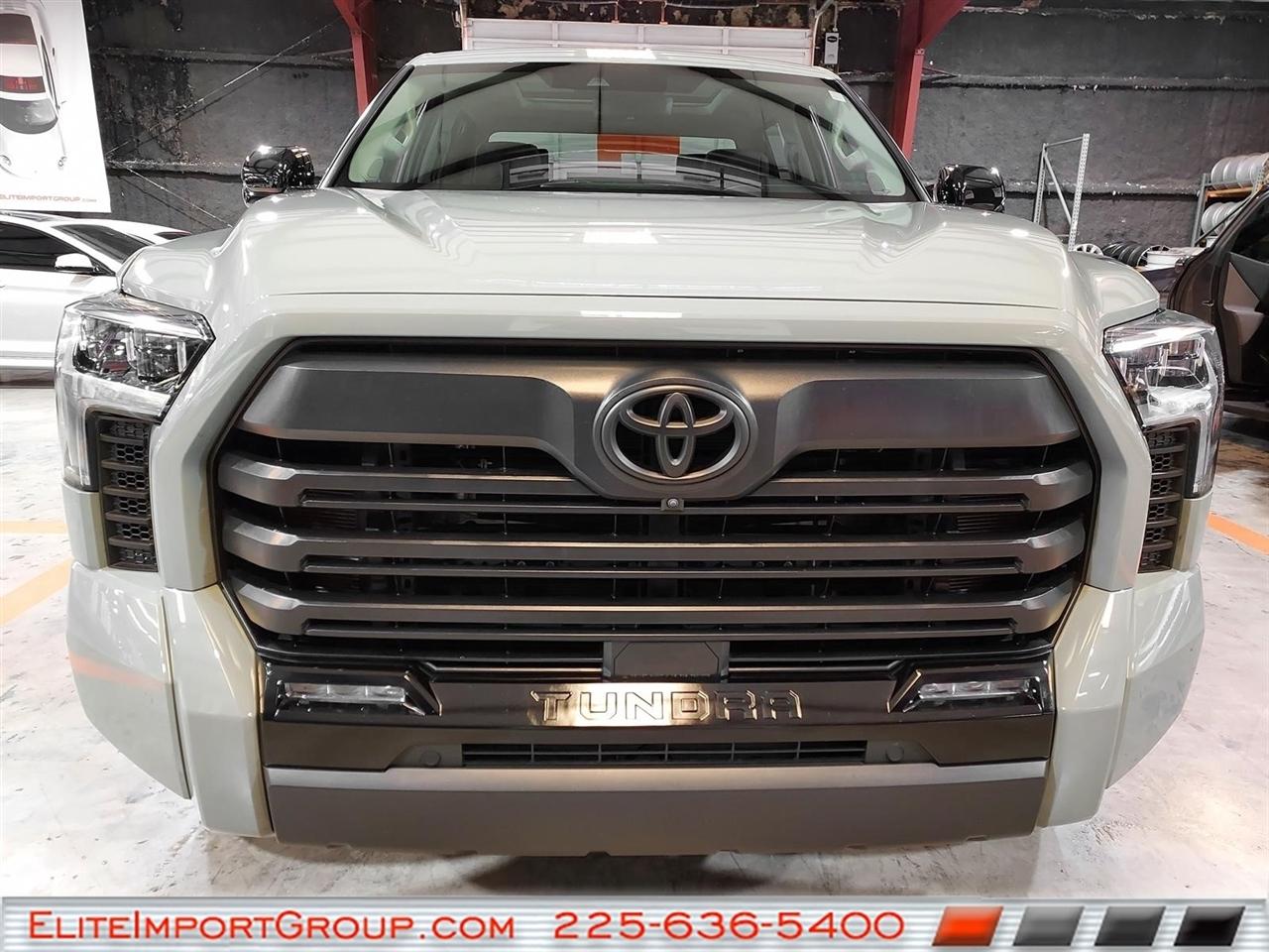 Toyota Tundra 4WD Platinum CrewMax 5.5' Bed (Natl) 2024