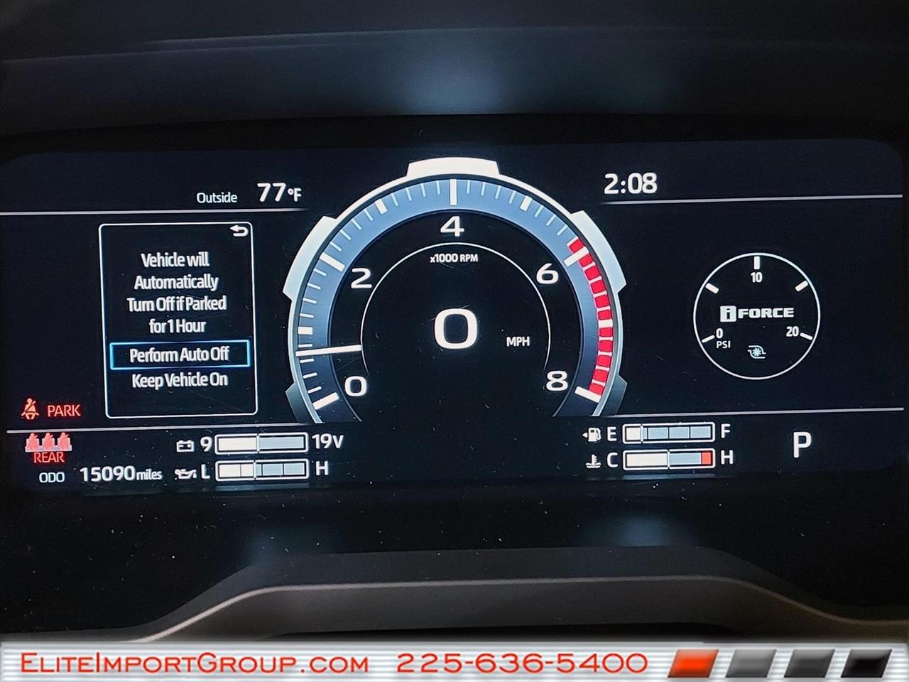 Toyota Tundra 4WD Platinum CrewMax 5.5' Bed (Natl) 2024