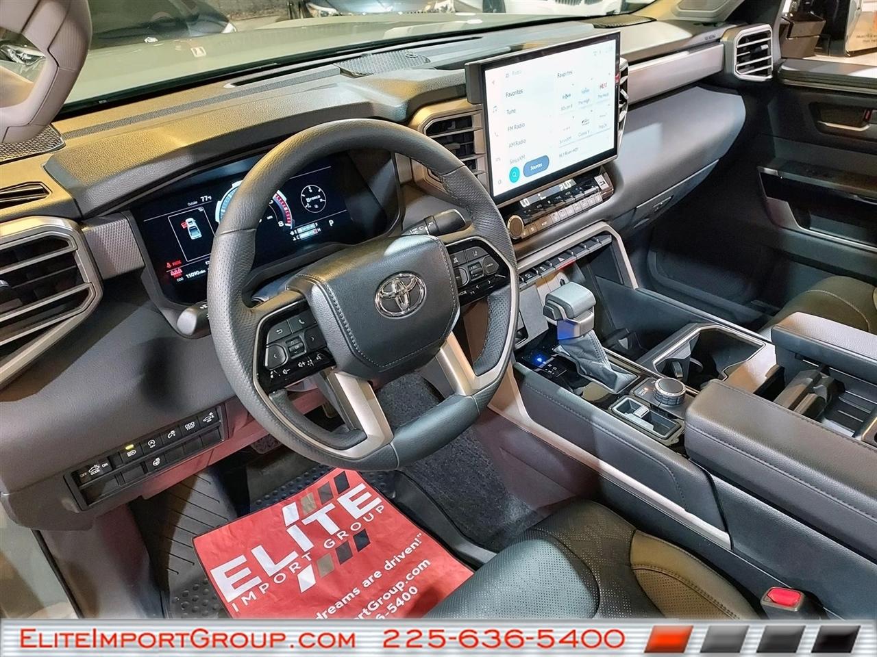 Toyota Tundra 4WD Platinum CrewMax 5.5' Bed (Natl) 2024