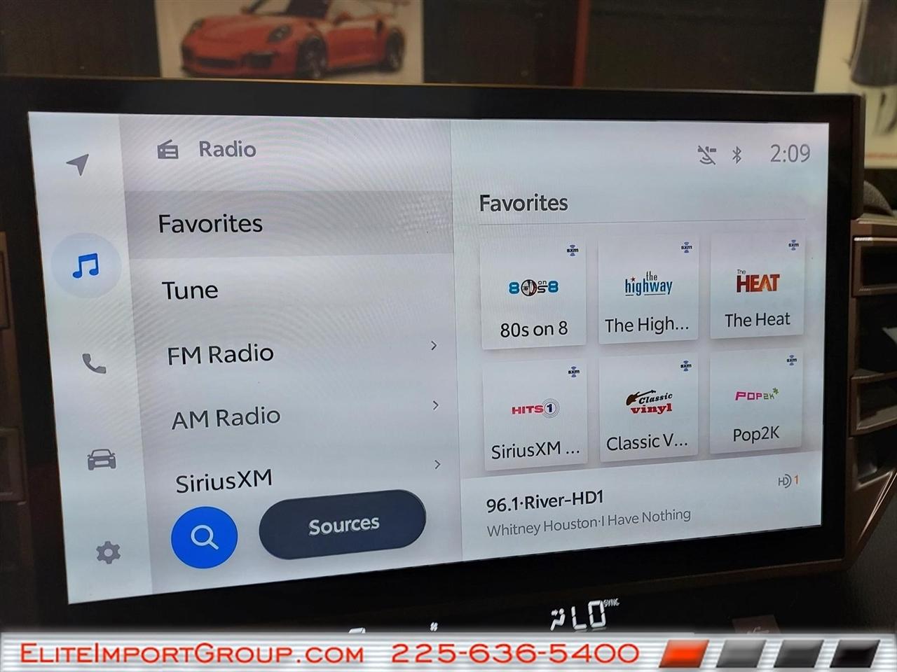 Toyota Tundra 4WD Platinum CrewMax 5.5' Bed (Natl) 2024
