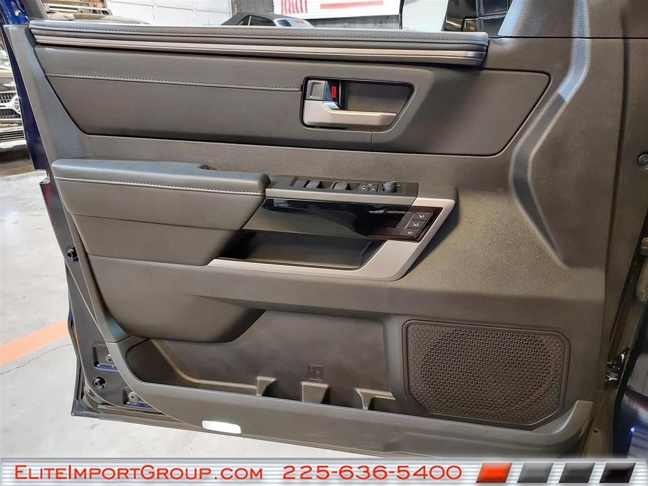 Toyota Tundra 4WD Limited CrewMax 5.5' Bed (Natl) 2023