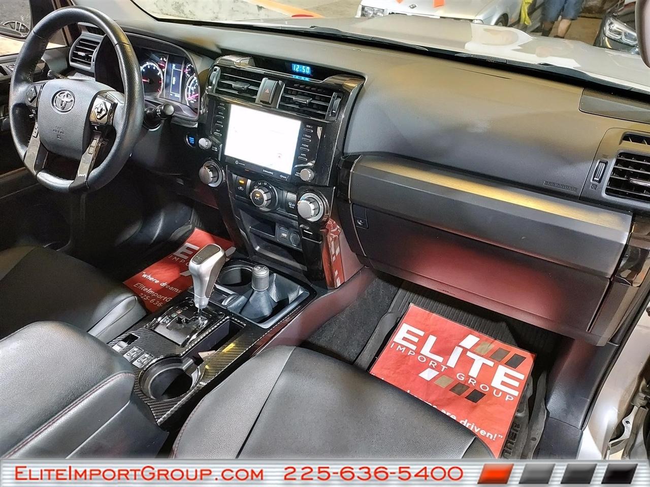 Toyota 4Runner TRD Off Road 4WD (Natl) 2024