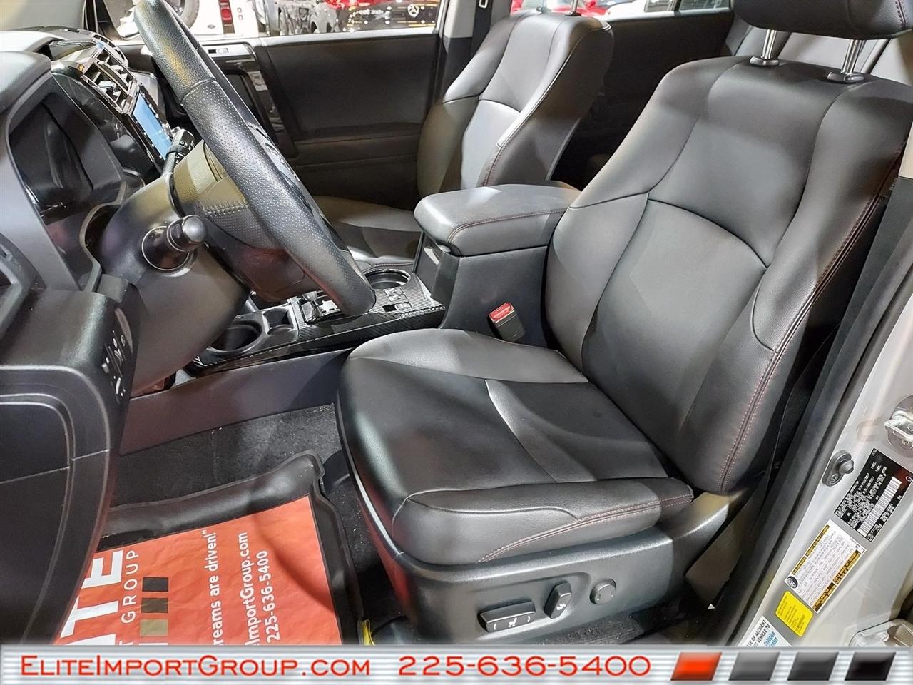 Toyota 4Runner TRD Off Road 4WD (Natl) 2024