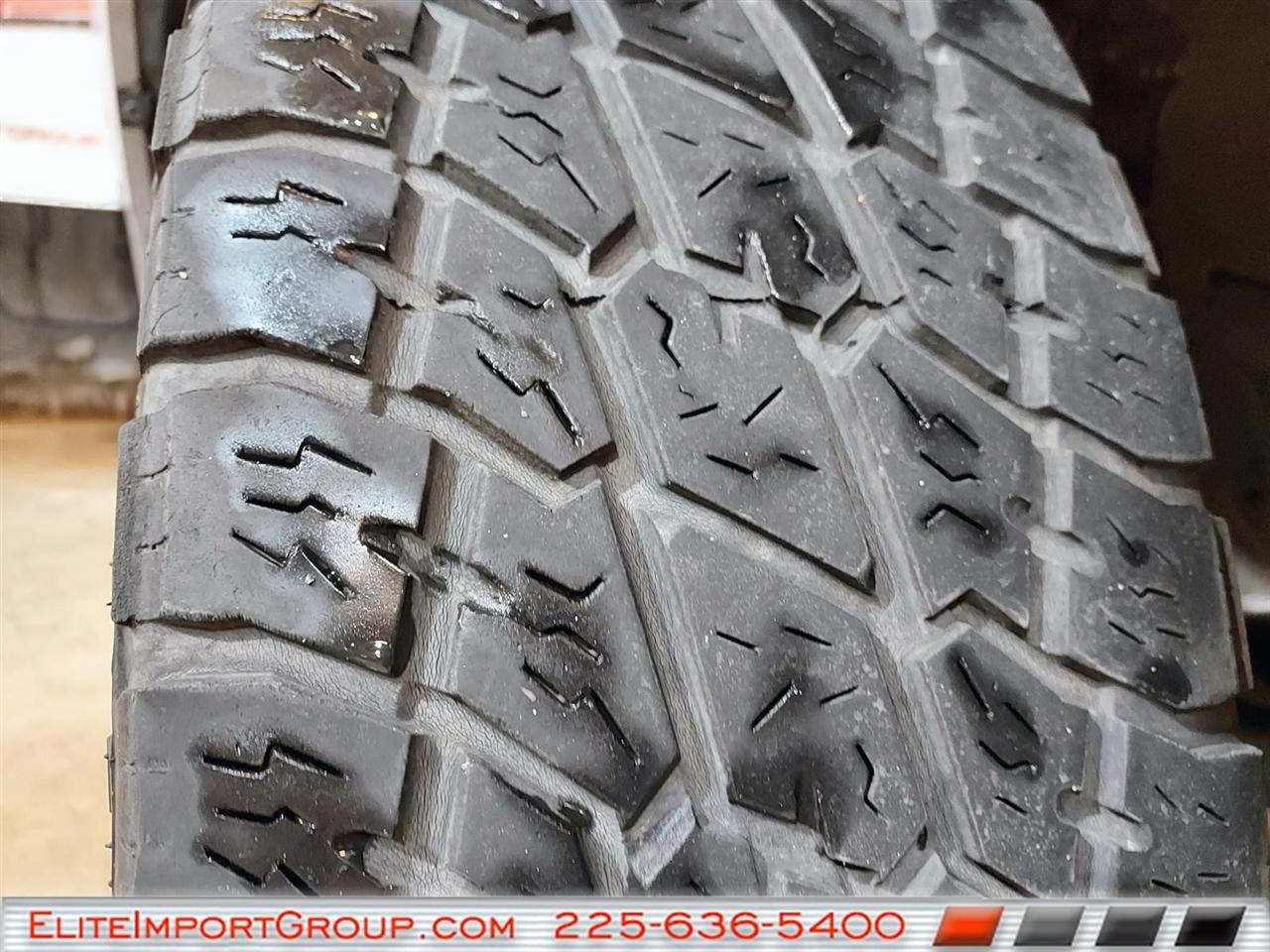 Toyota 4Runner TRD Off Road 4WD (Natl) 2024