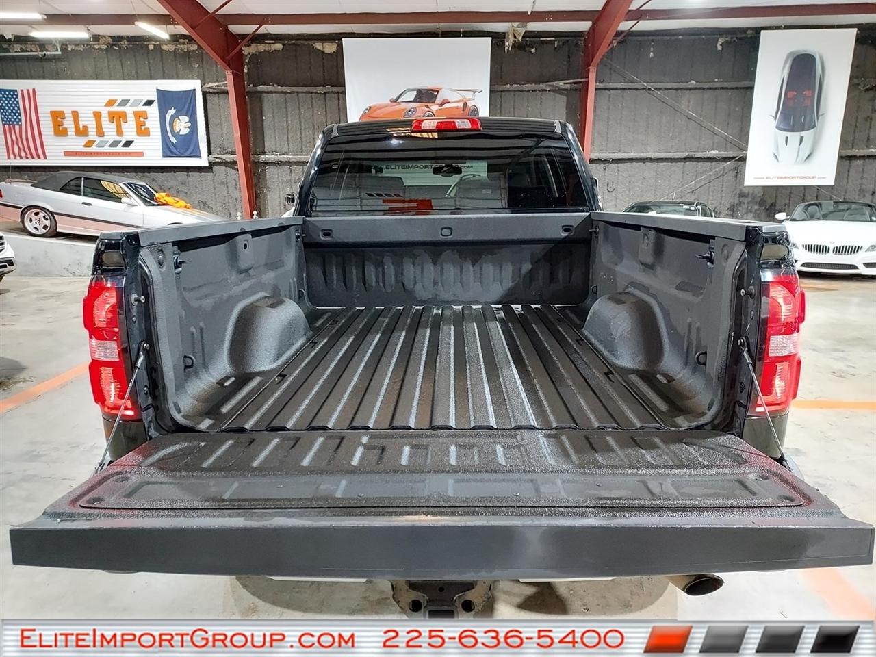 GMC Sierra 2500HD 4WD Crew Cab 153.7" SLT 2017