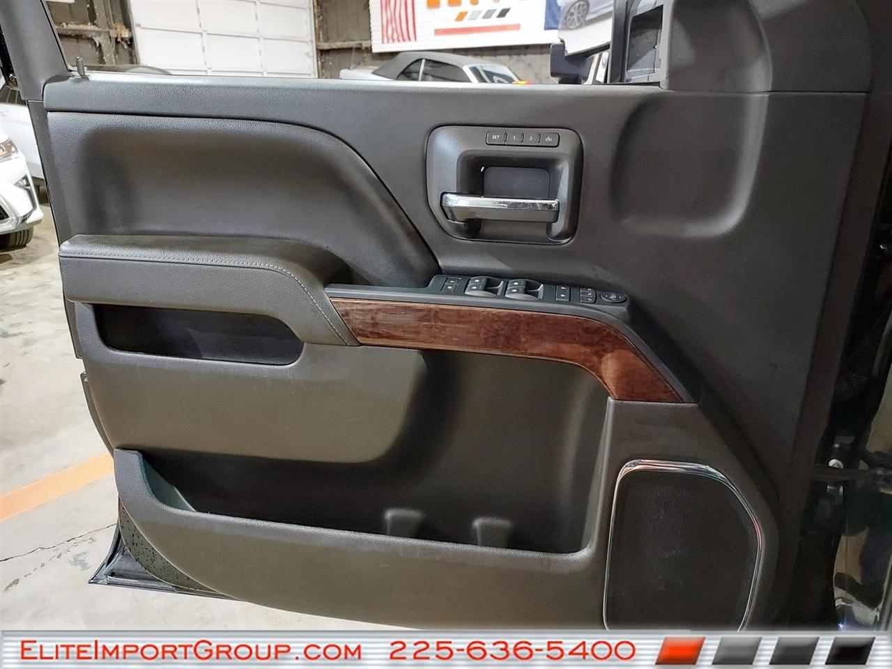 GMC Sierra 2500HD 4WD Crew Cab 153.7" SLT 2017