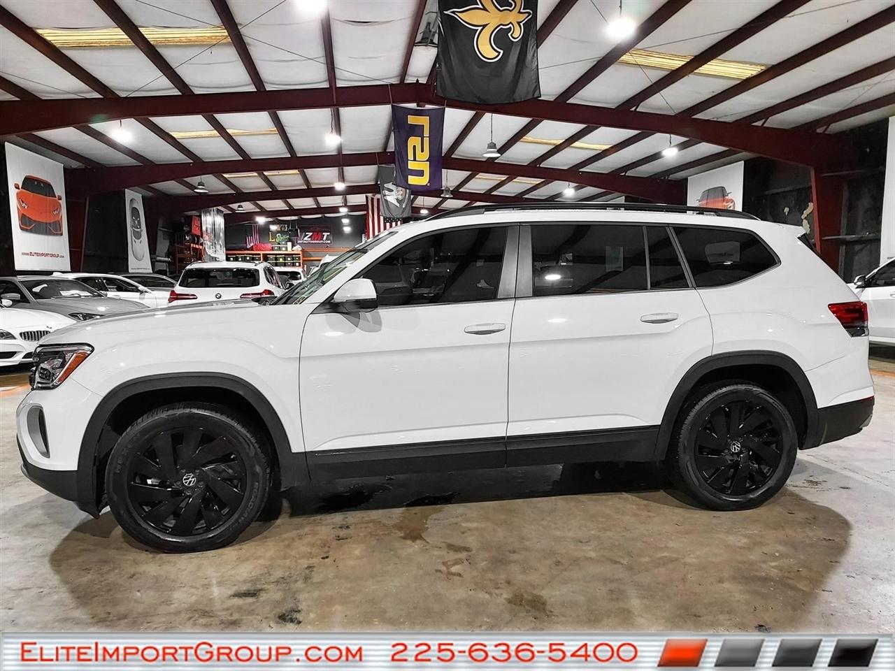 Volkswagen Atlas 2.0T SE w/Technology FWD 2024