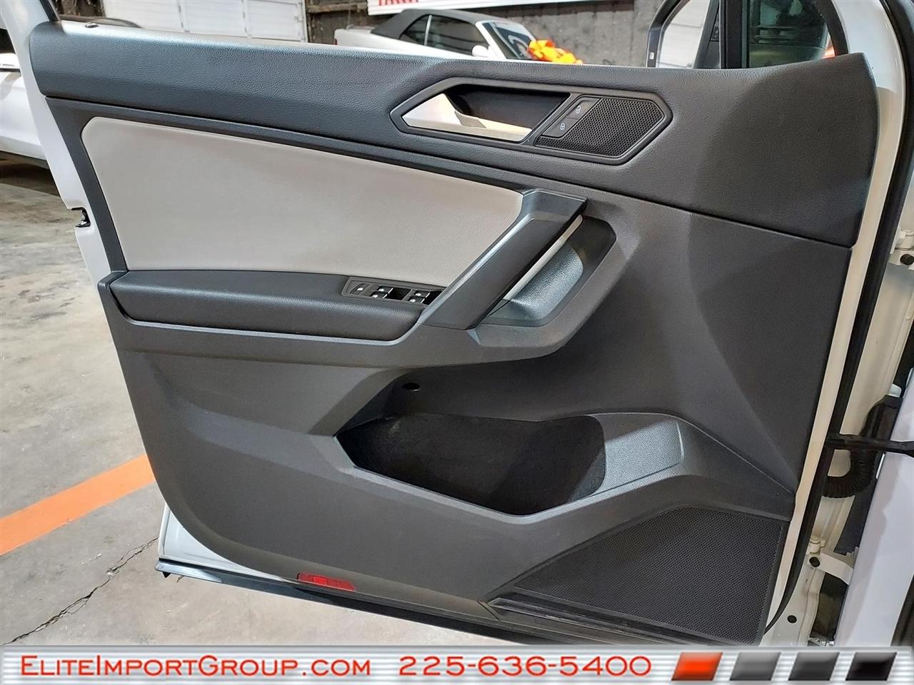 Volkswagen Tiguan 2.0T SE R-Line Black FWD 2021