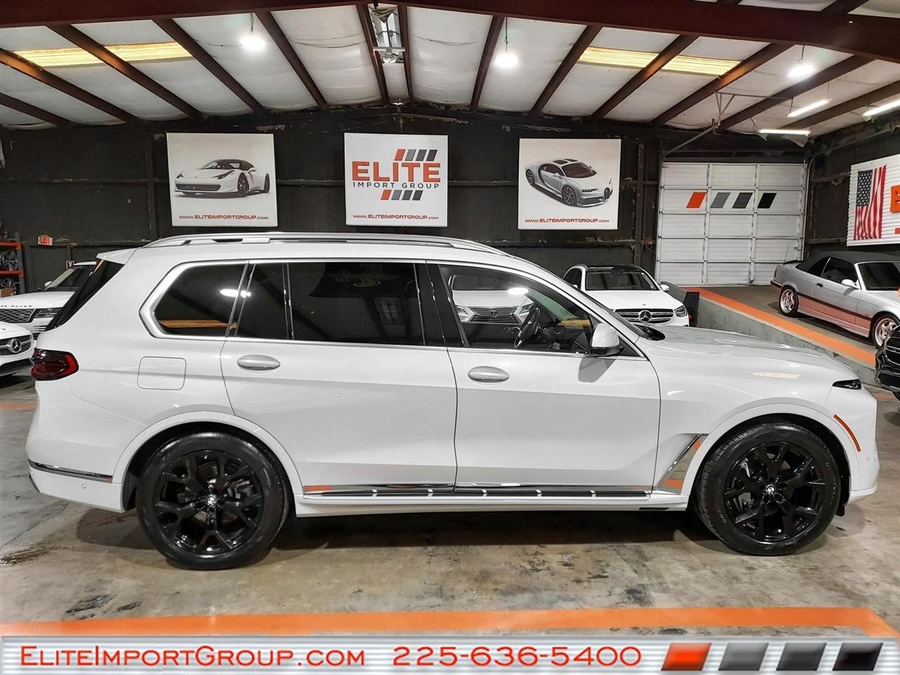 BMW X7 xDrive40i Sports Activity Vehicle 2025
