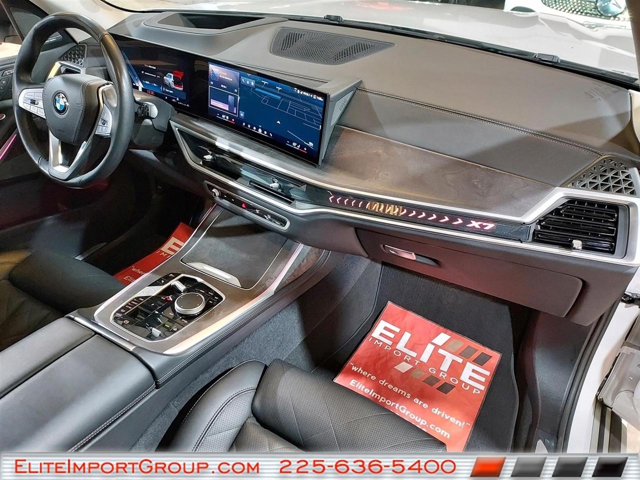 BMW X7 xDrive40i Sports Activity Vehicle 2025