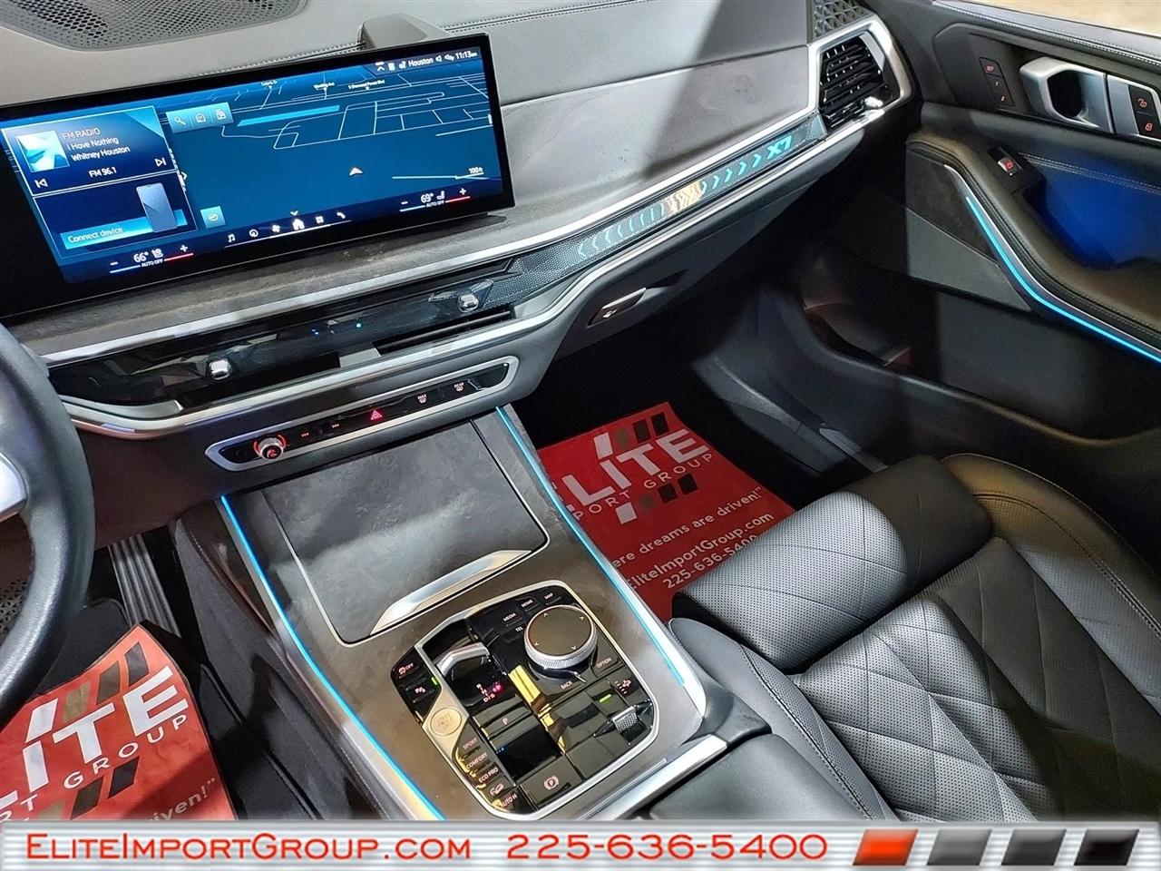 BMW X7 xDrive40i Sports Activity Vehicle 2025