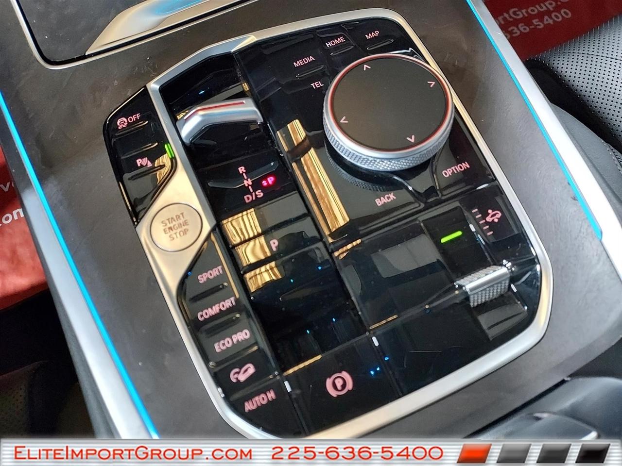 BMW X7 xDrive40i Sports Activity Vehicle 2025