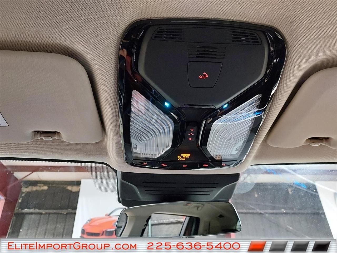 BMW X7 xDrive40i Sports Activity Vehicle 2025