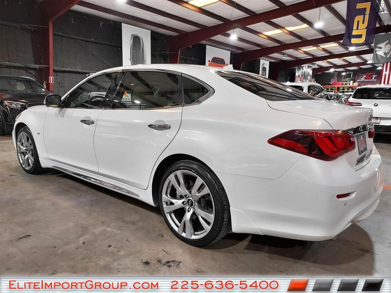 Infiniti Q70L 3.7 LUXE RWD 2019