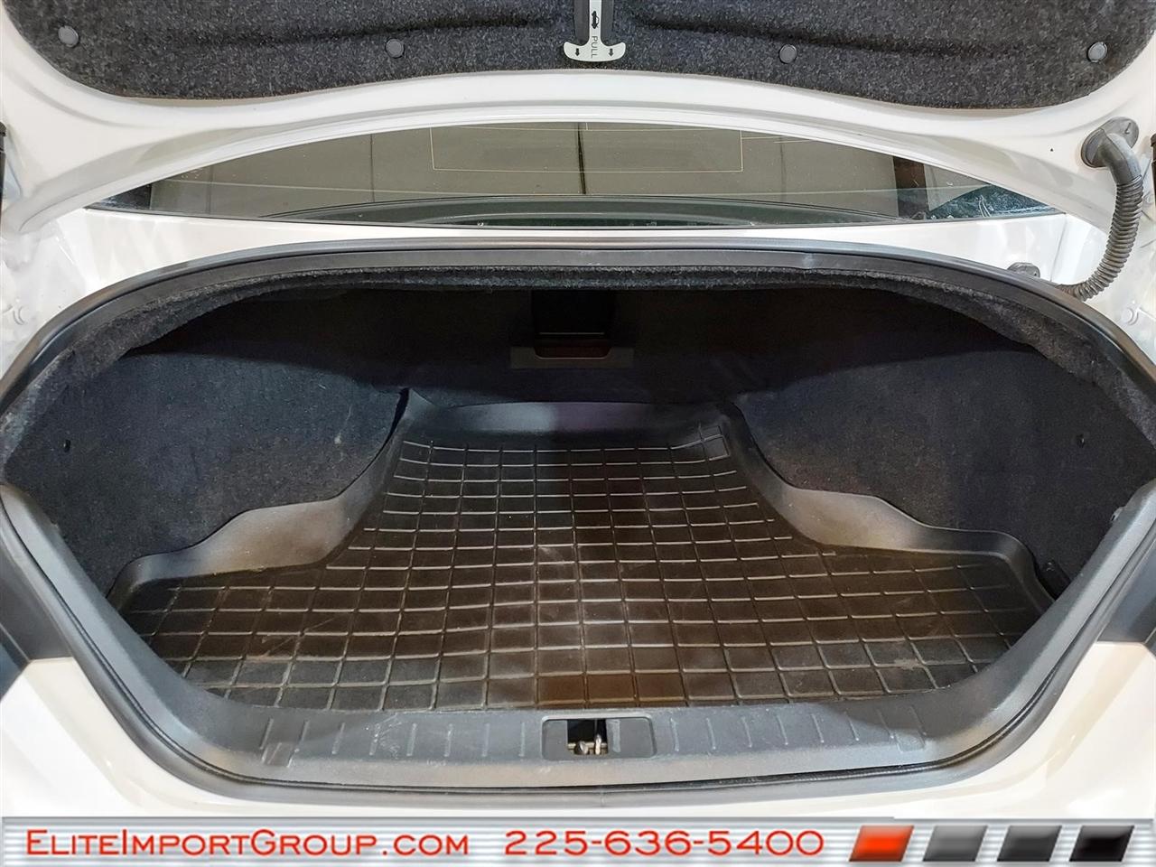Infiniti Q70L 3.7 LUXE RWD 2019