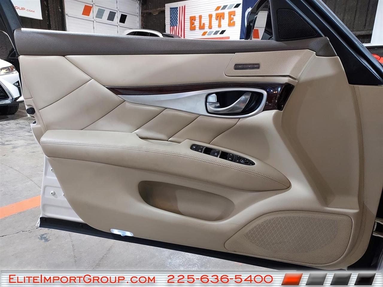 Infiniti Q70L 3.7 LUXE RWD 2019