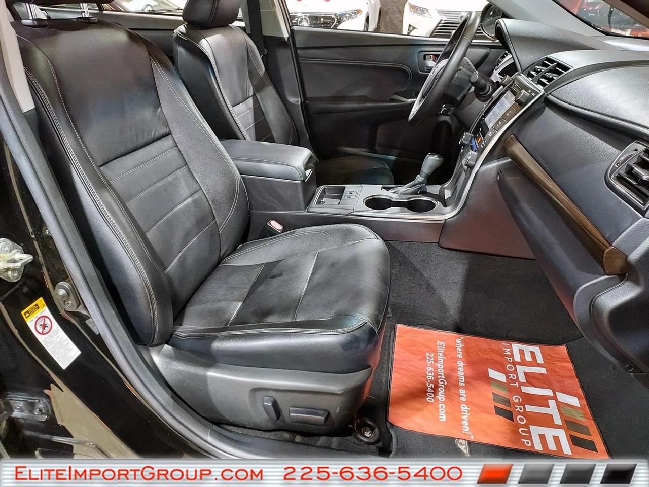 Toyota Camry 4dr Sdn I4 Auto SE w/Special Edition Pkg (Natl) 2016