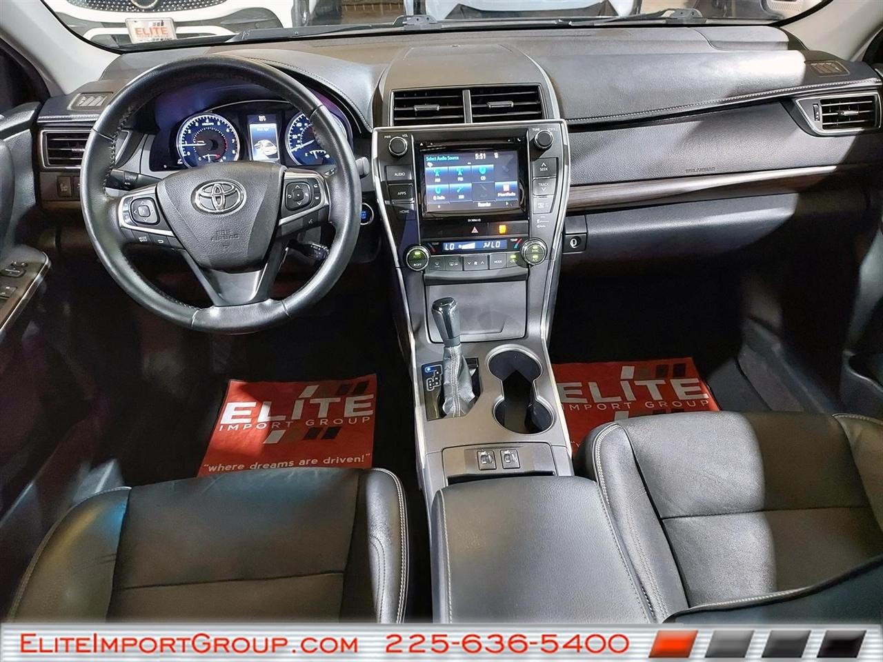Toyota Camry 4dr Sdn I4 Auto SE w/Special Edition Pkg (Natl) 2016