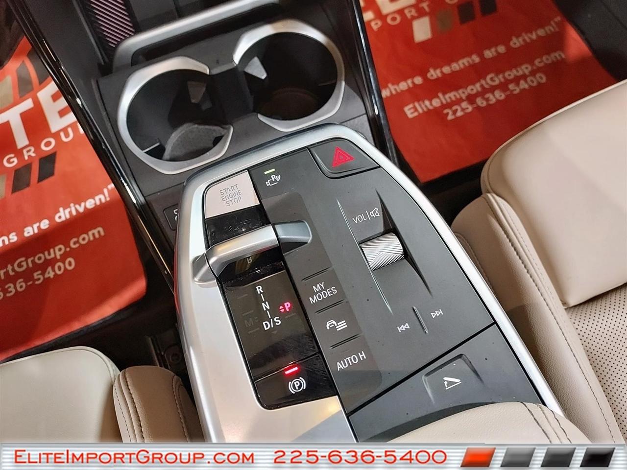 BMW X1 xDrive28i Sports Activity Vehicle 2025