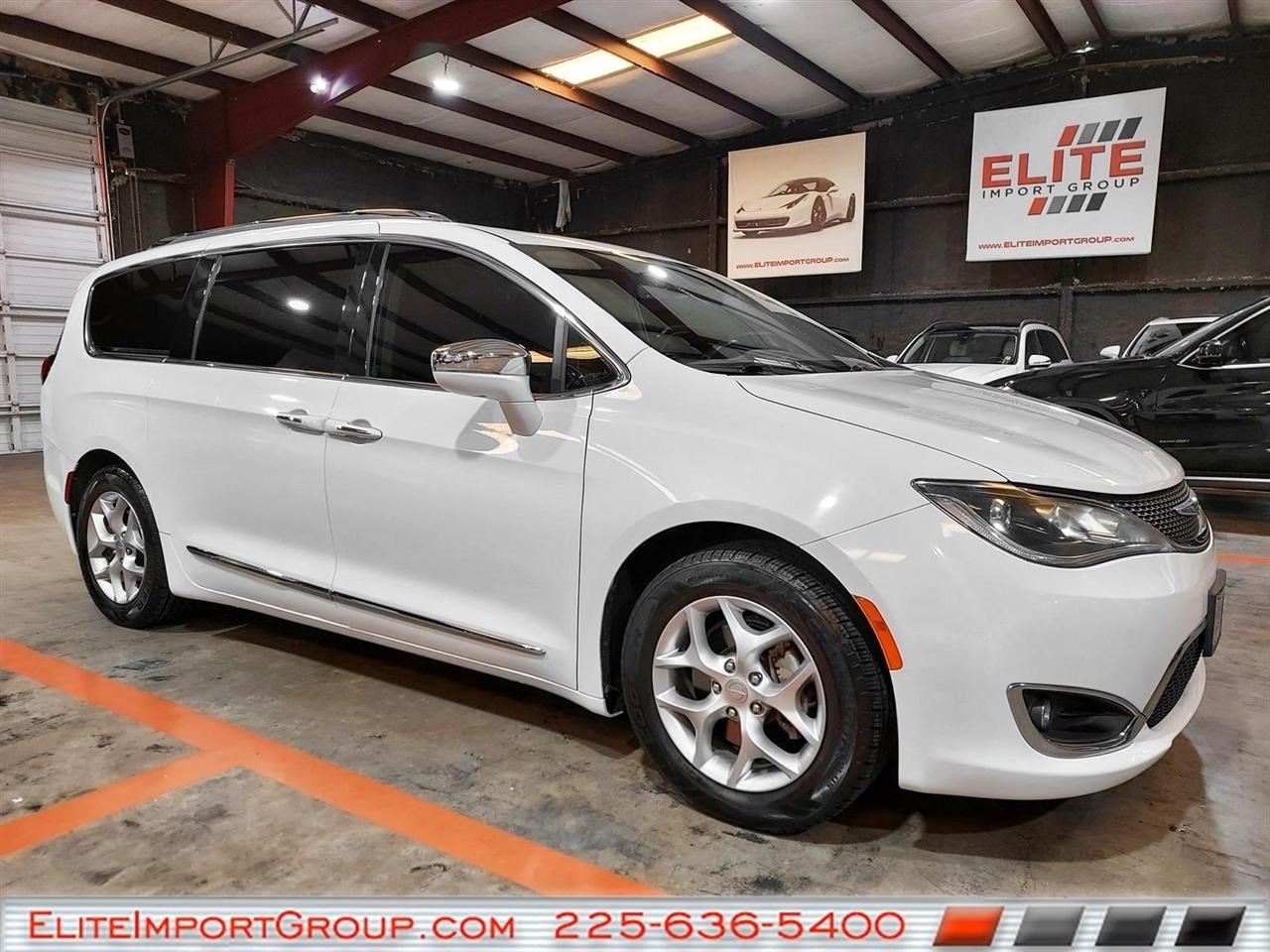 Chrysler Pacifica Limited FWD 2019