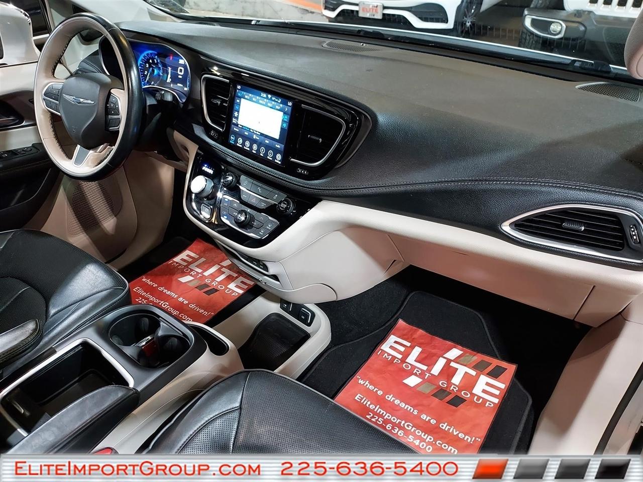 Chrysler Pacifica Limited FWD 2019