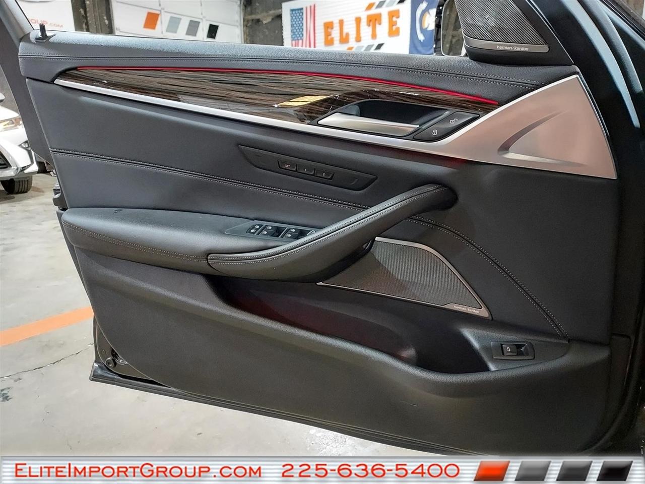 BMW 5 Series 530i Sedan 2022