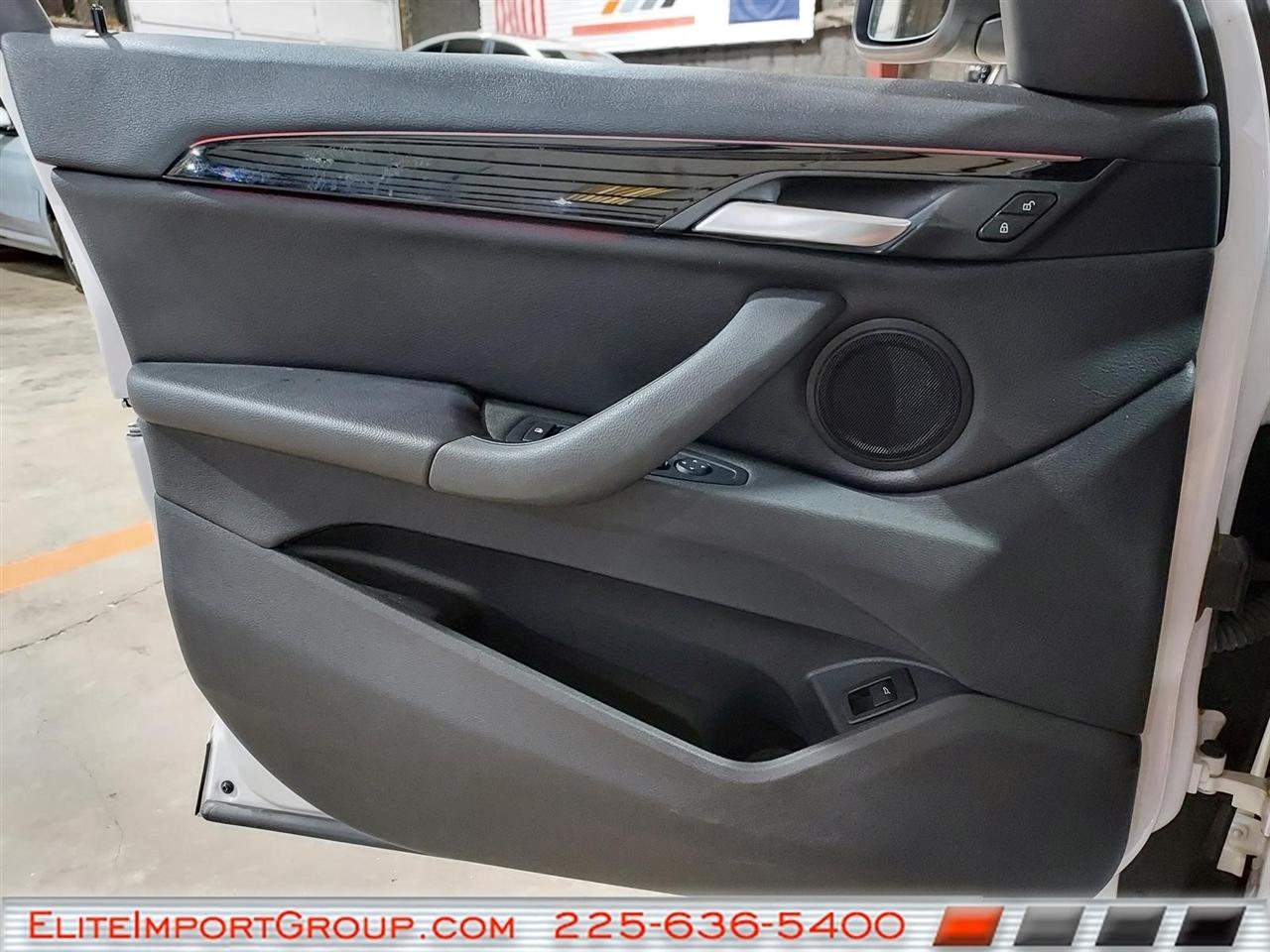 BMW X1 sDrive28i Sports Activity Vehicle 2019