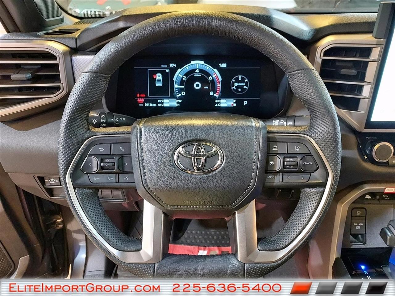 Toyota Tundra 2WD Limited CrewMax 5.5' Bed (Natl) 2026