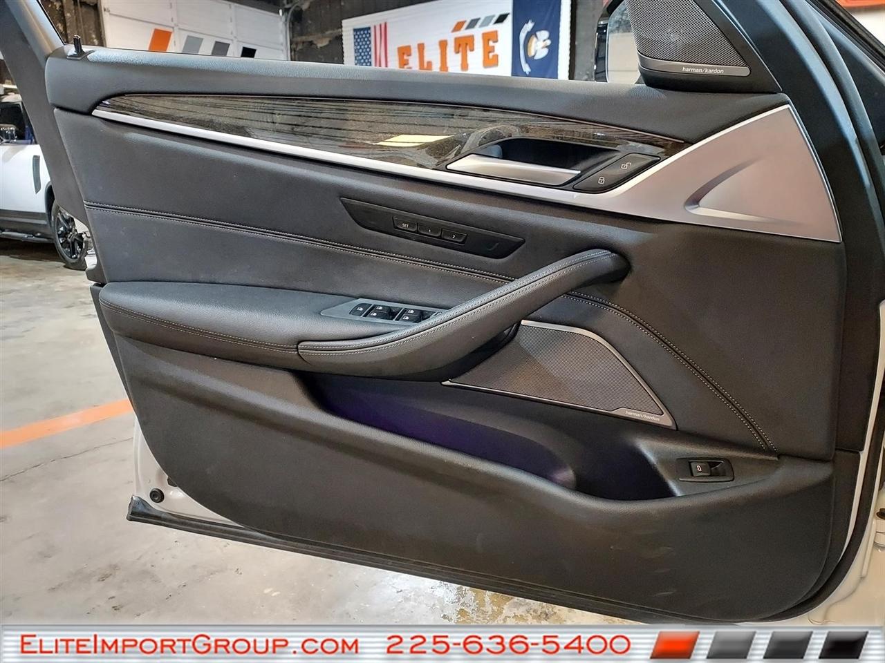 BMW 5 Series 530i Sedan 2022