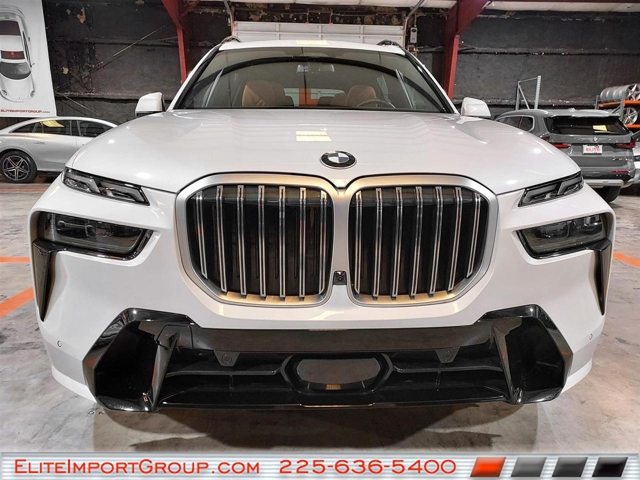 BMW X7 xDrive40i Sports Activity Vehicle 2026