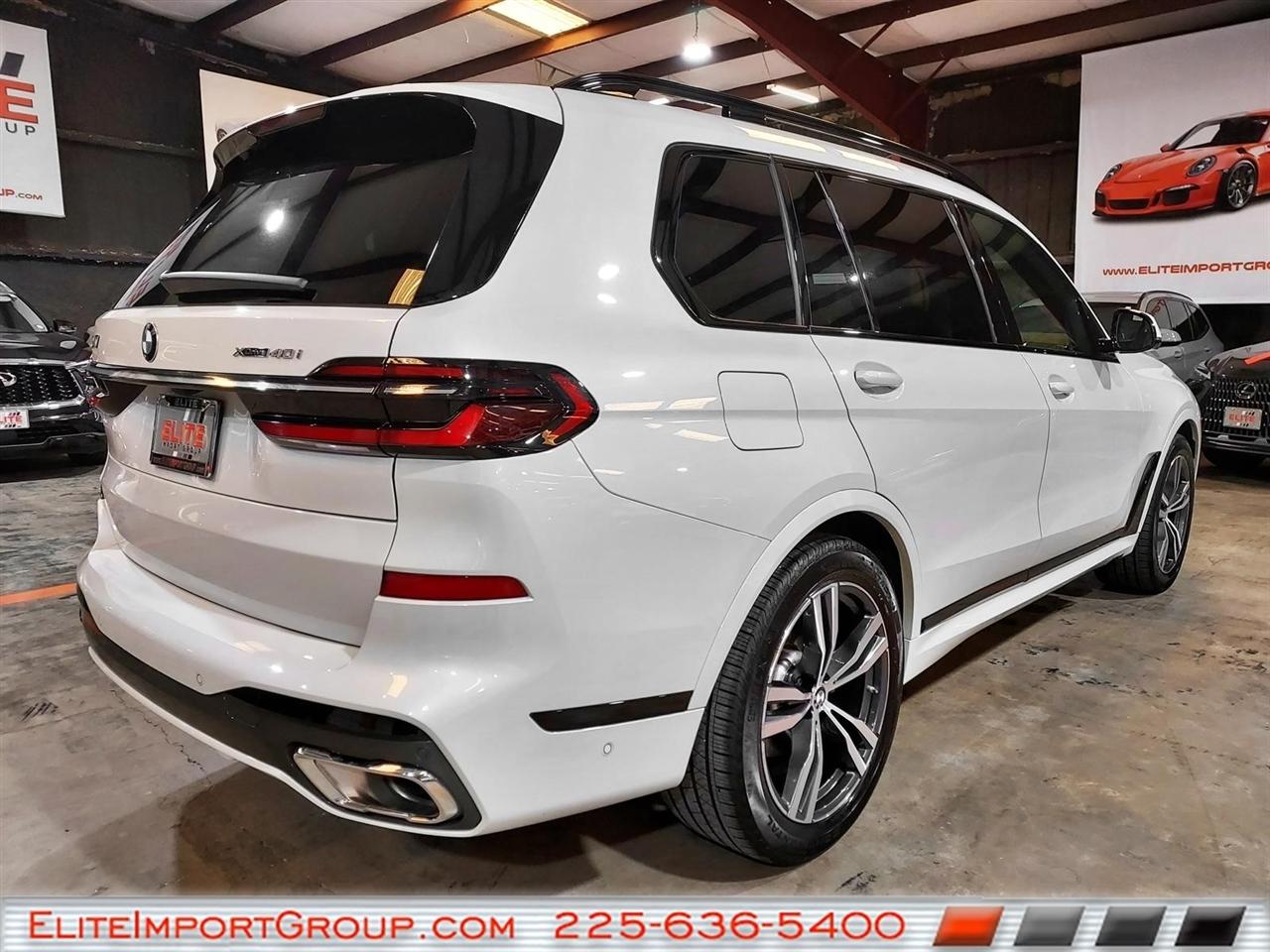 BMW X7 xDrive40i Sports Activity Vehicle 2026
