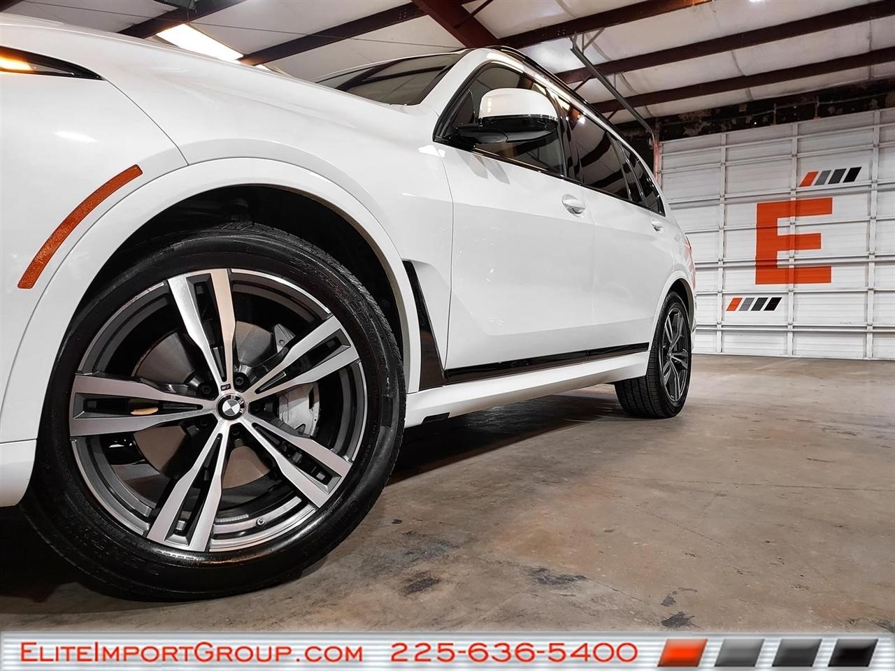 BMW X7 xDrive40i Sports Activity Vehicle 2026