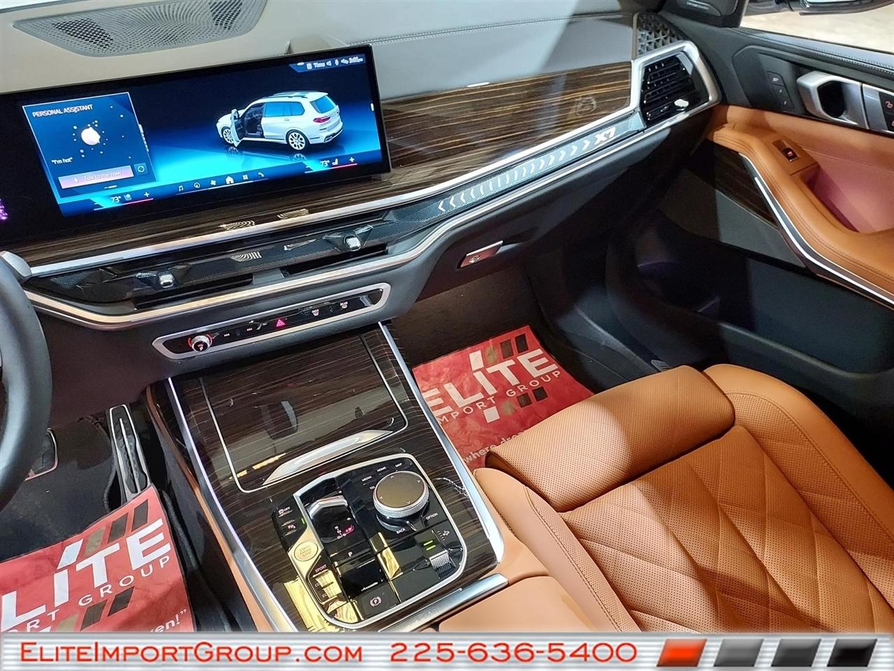 BMW X7 xDrive40i Sports Activity Vehicle 2026