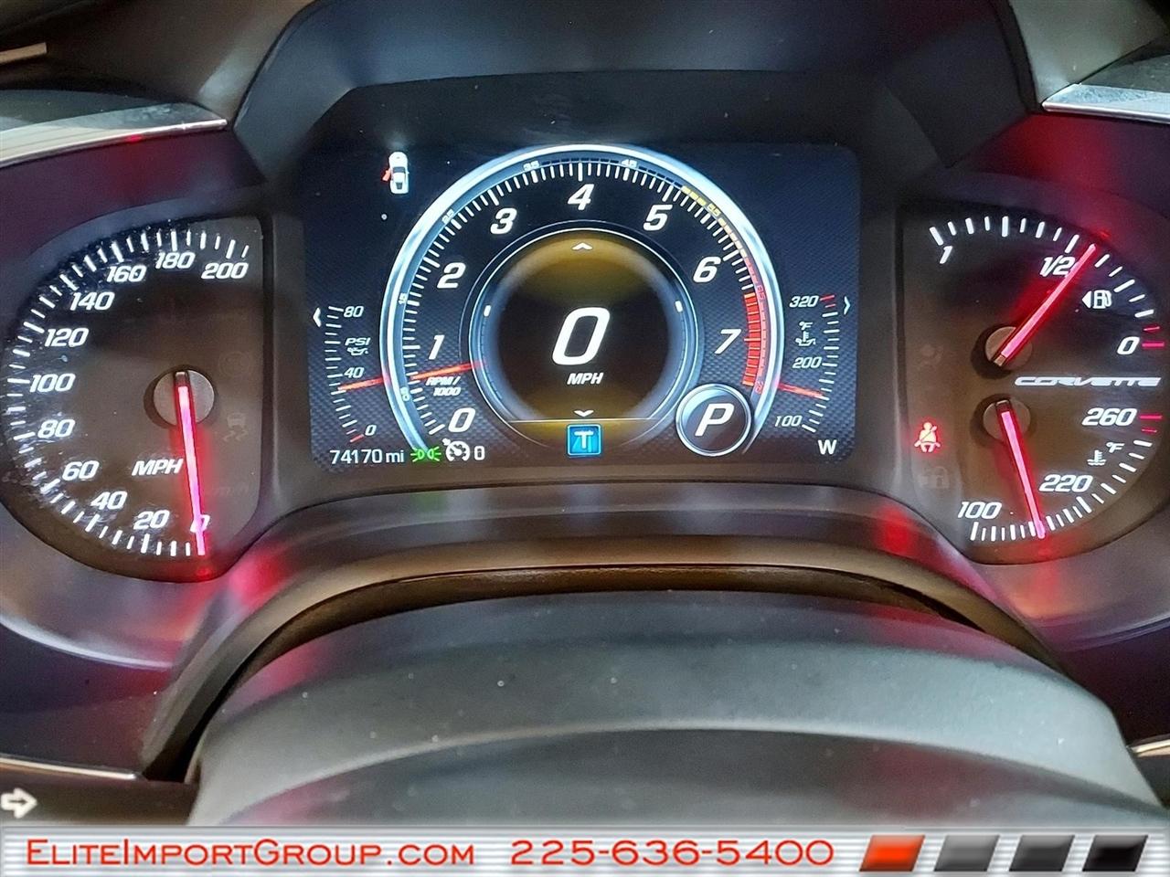 Chevrolet Corvette 2dr Stingray Cpe w/2LT 2015