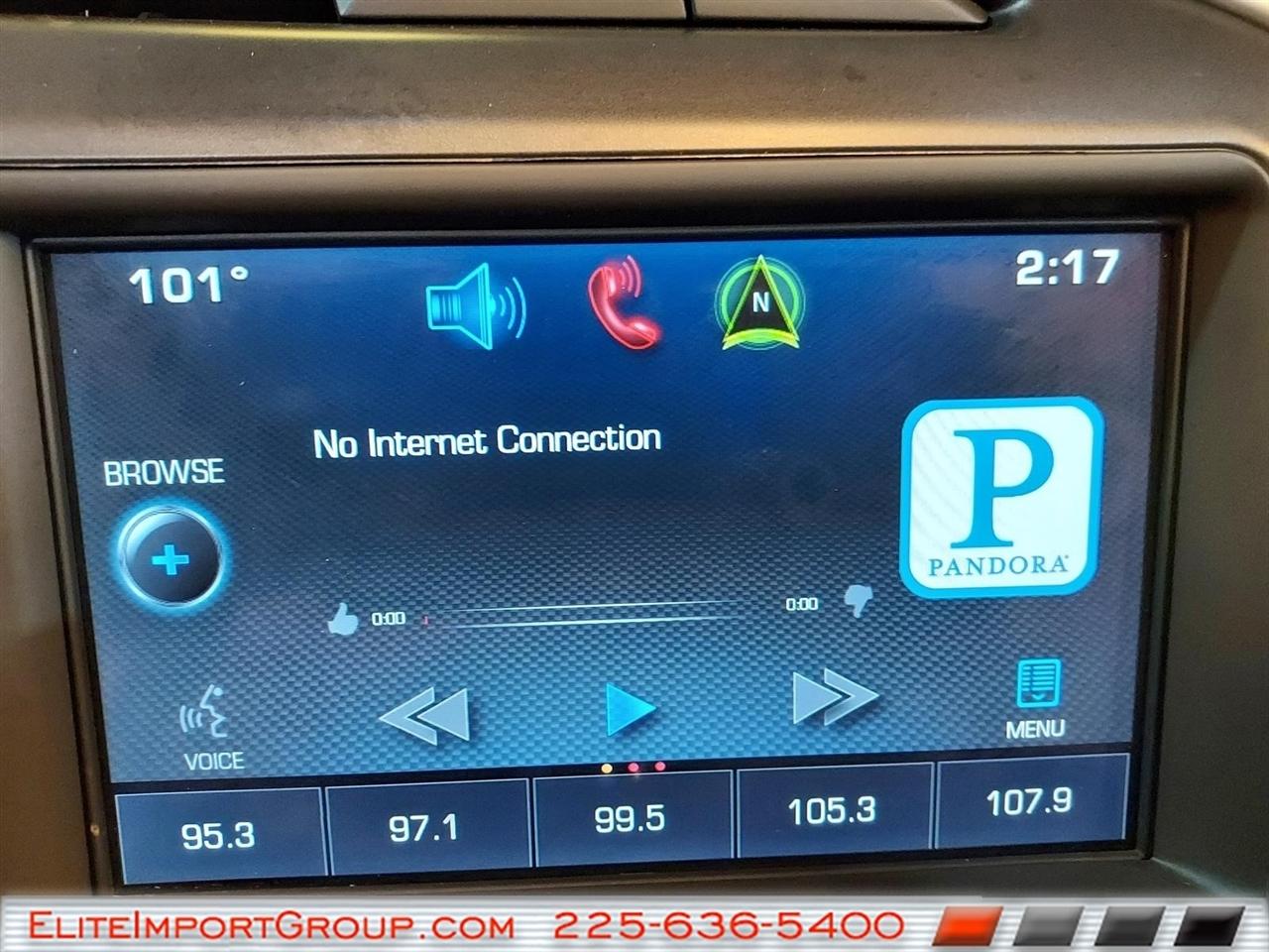 Chevrolet Corvette 2dr Stingray Cpe w/2LT 2015